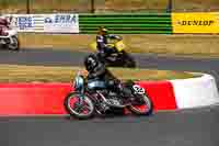 Vintage-motorcycle-club;eventdigitalimages;mallory-park;mallory-park-trackday-photographs;no-limits-trackdays;peter-wileman-photography;trackday-digital-images;trackday-photos;vmcc-festival-1000-bikes-photographs